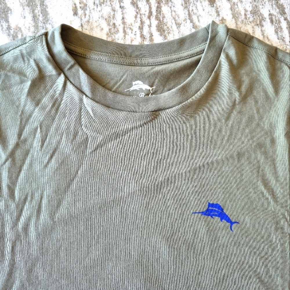 Tommy Bahama Paradise Fairway T-Shirt Size Large NEW